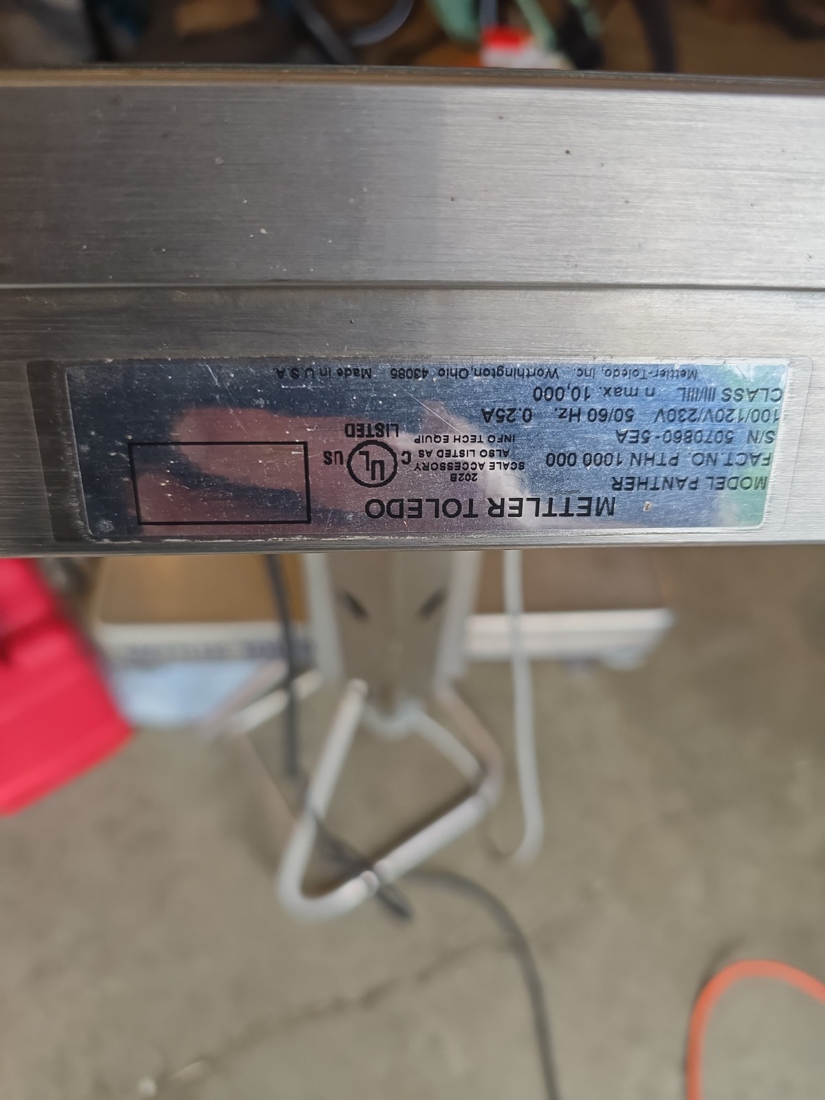 Mettler Toledo Panther PTPN 1000 Terminal w/ GB150P000 150kg/300lb 20″x16″ Scale
