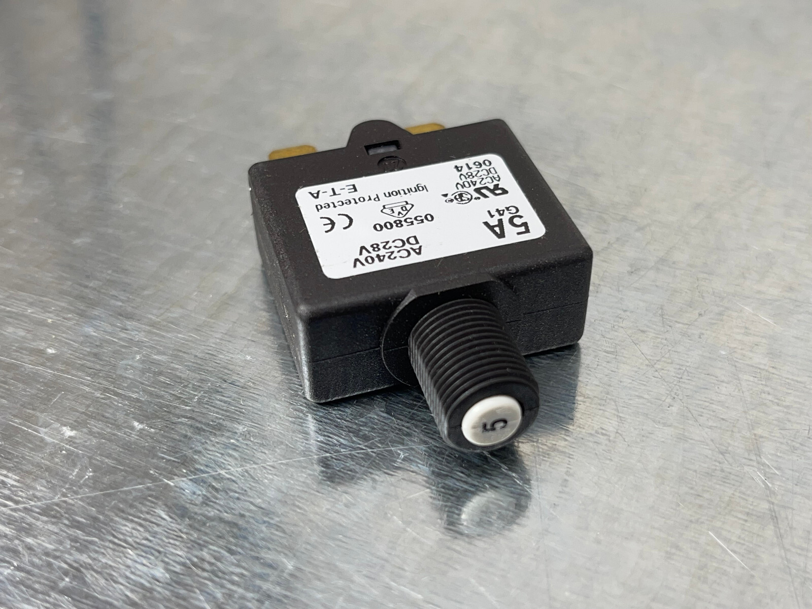 (10) ETA 5A Circuit Breakers 1658 Type Push to Reset 5 AMP Thermal Overcurrent