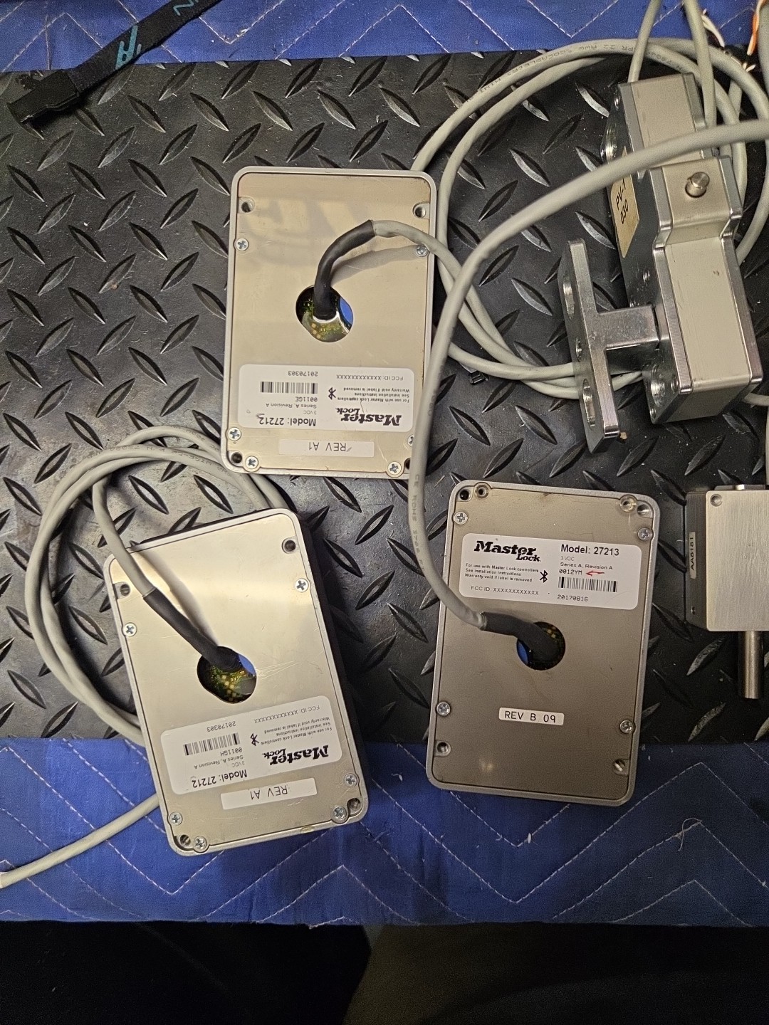 Masterlock Touch Digital Code Dial Pads / Security AS-IS Read Description