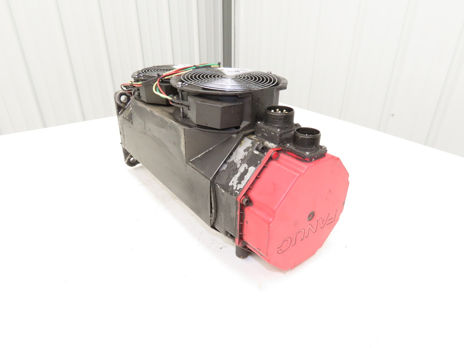 Fanuc A06B-0158-B075 a40/2000 AC Servo Motor 7.3kW 25A 2000 RPM 184V 3PH