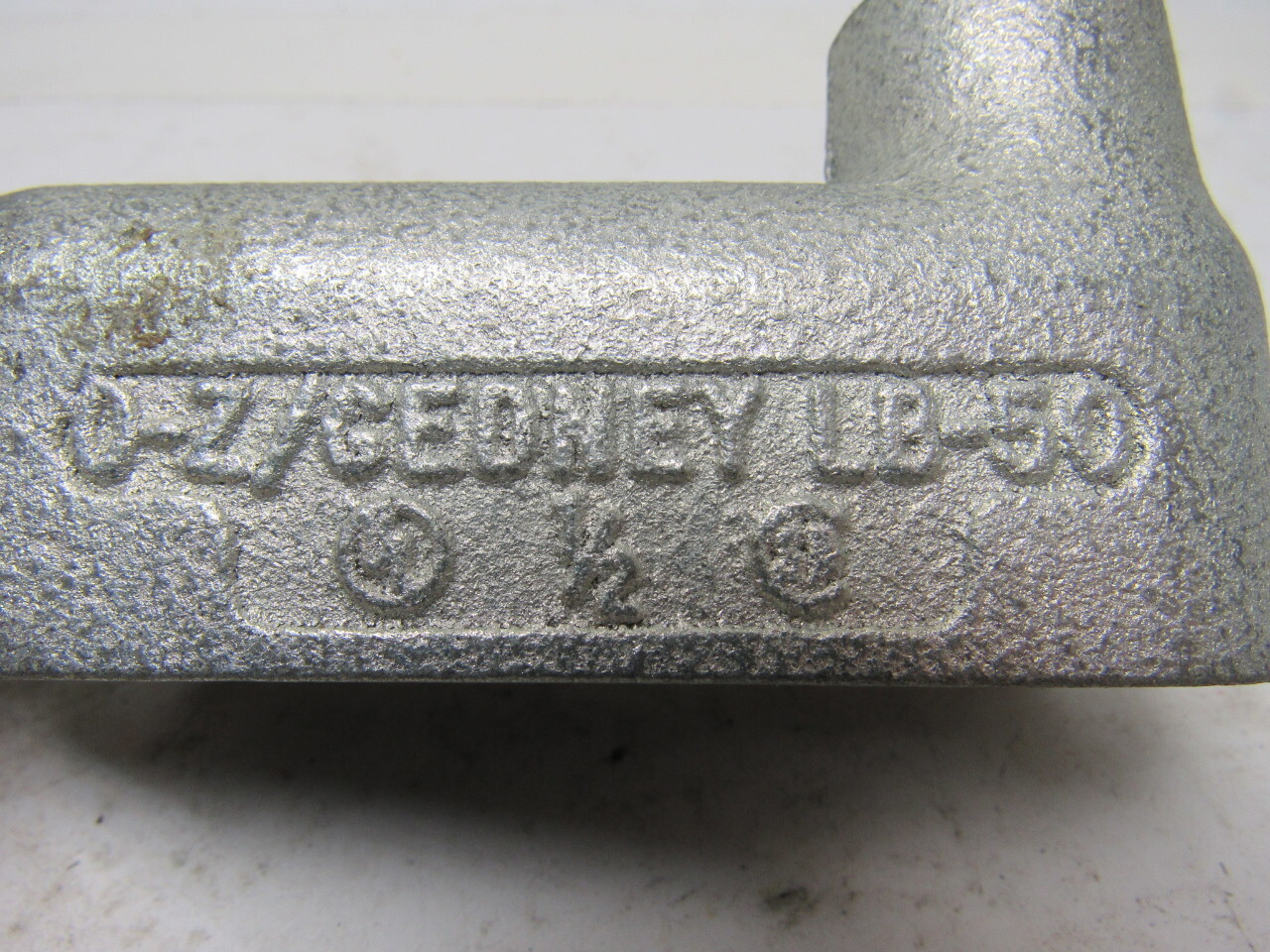 Gedney LB-50 Cast Malleable Iron Threaded Conduit Body Lot Of 6