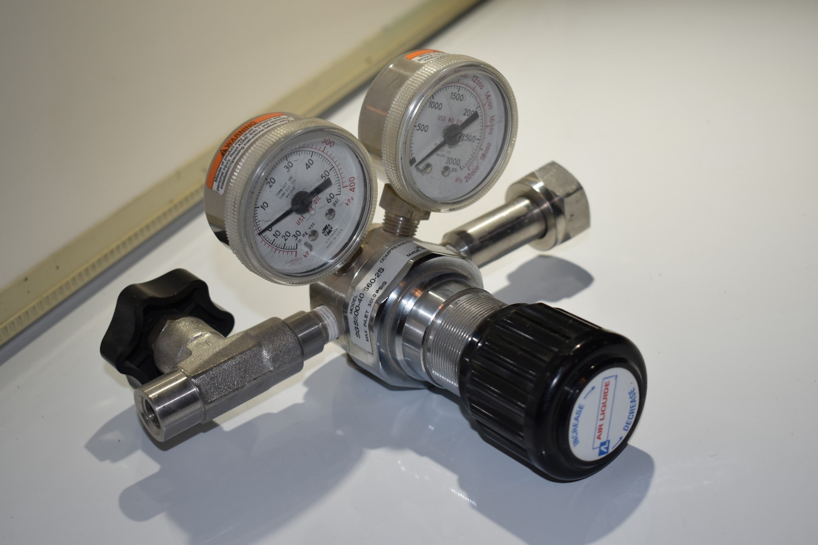 Victor High Purity Single Stage Compressed Gas Regulator SGS500-40-660-2S USA