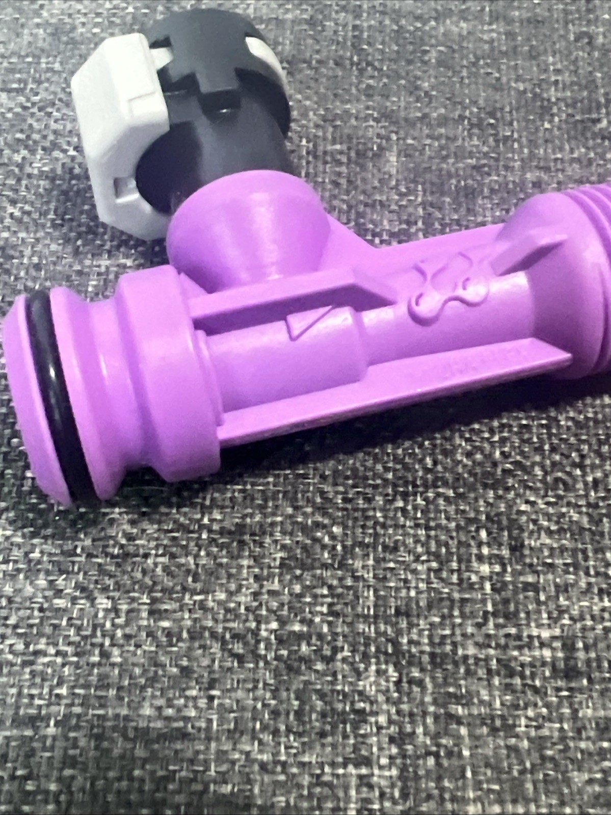 VersaDial 717117 PC2 Composite Quick Connect Injector 4.5 GPM 1 Barb Purple