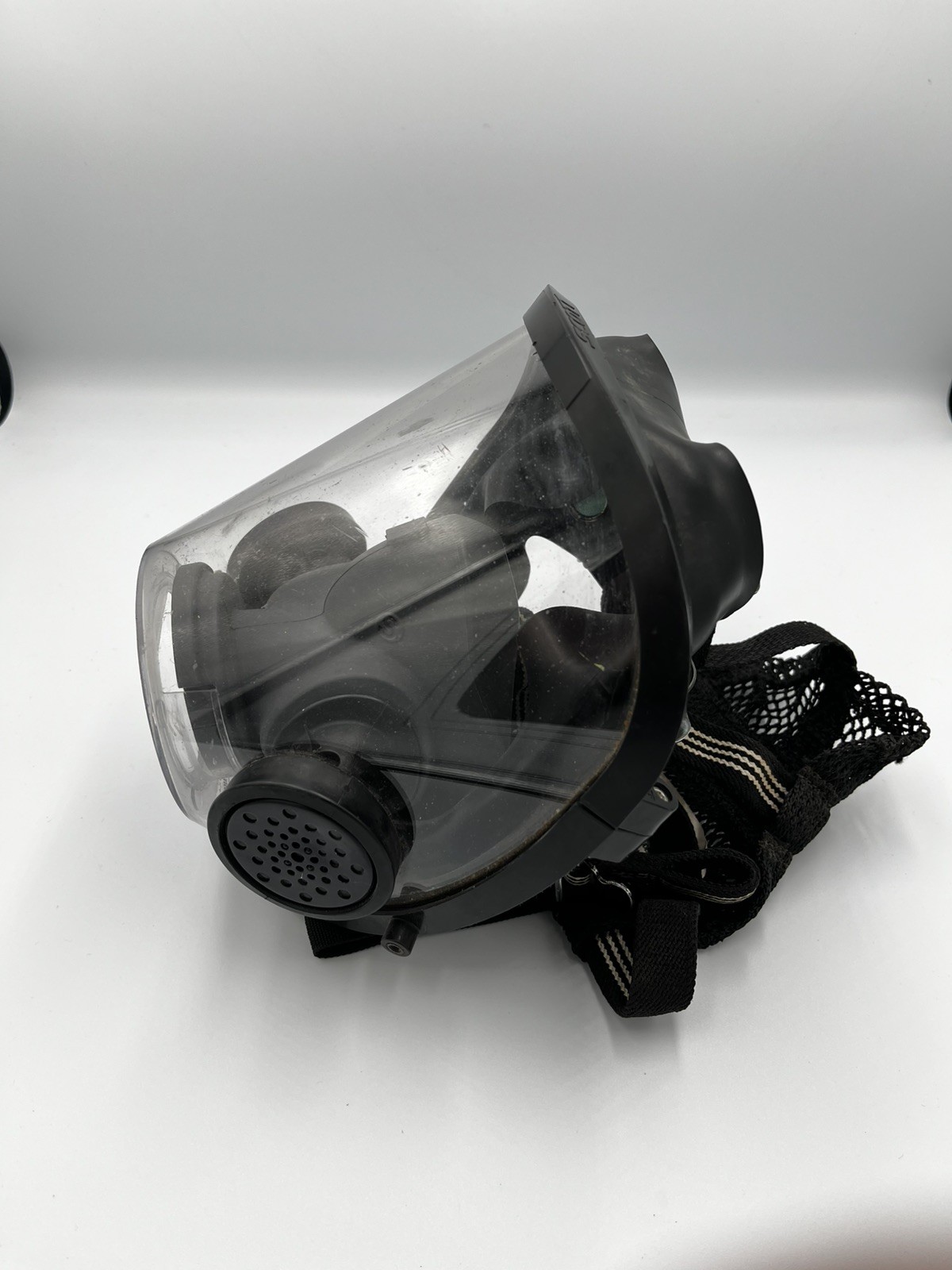 3M Scott Safety AV-3000 Full Face Respirator Mask Size Small Used Condition