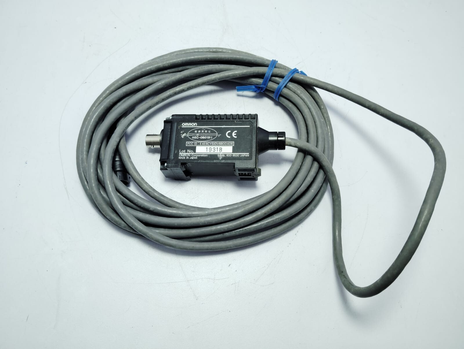 Omron V680-HA63A 0.5M RFID Amplifier Unit