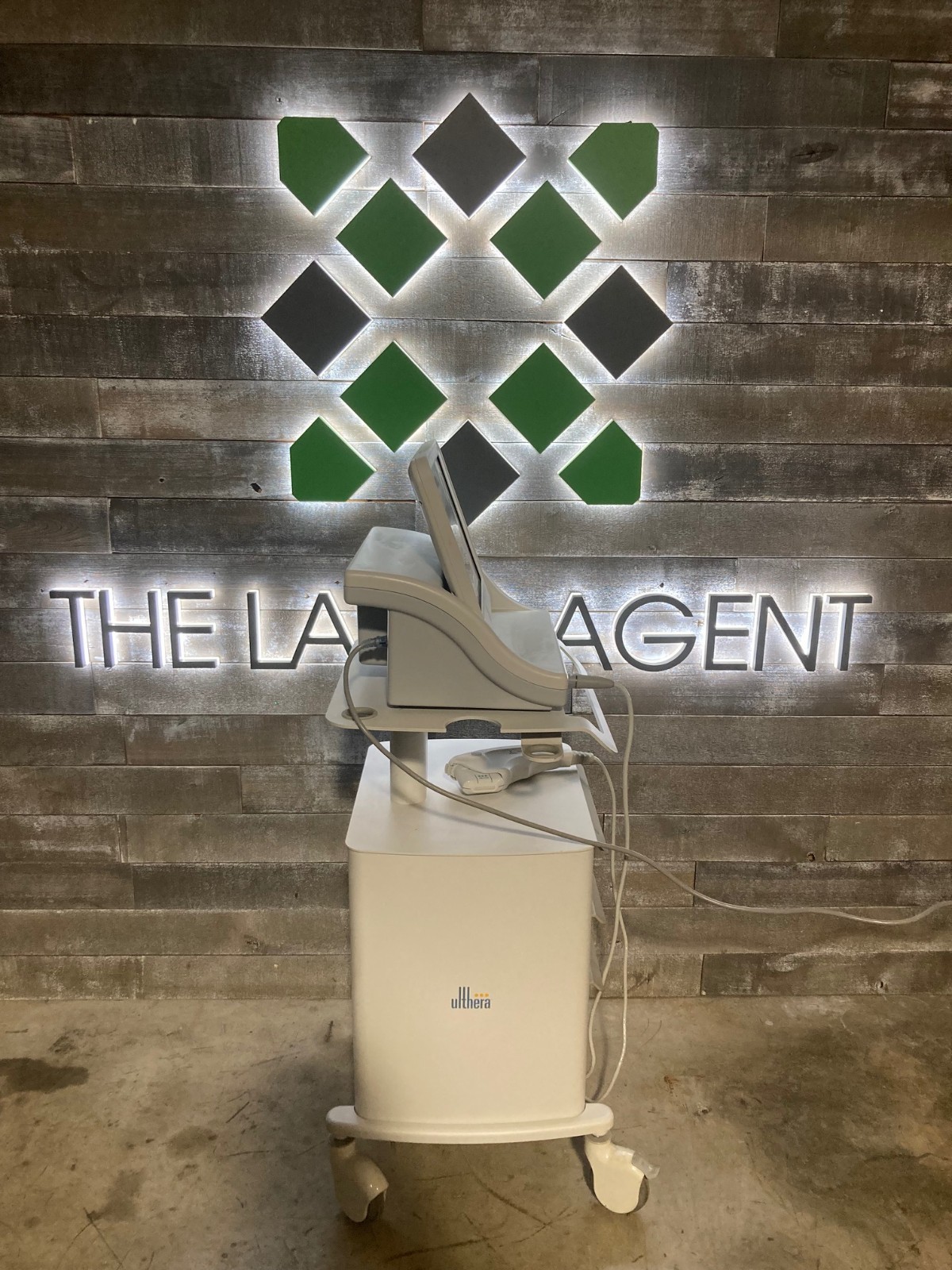 2015 Ulthera – Lift & Tighten Skin, Non-Invasive Cosmetic Device