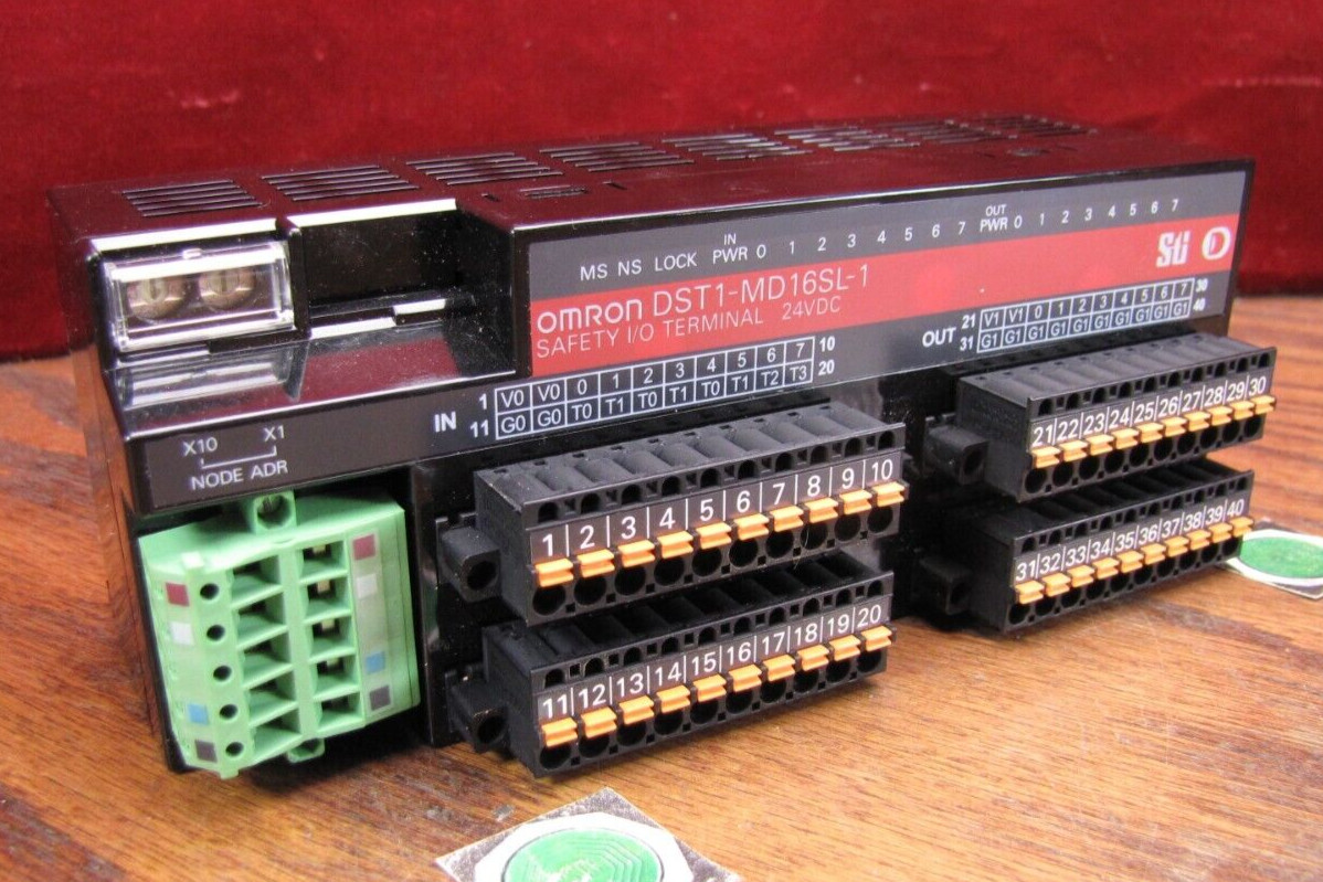 Omron STI Safety I/O Terminal Module DeviceNet 24v dc DST1-MD16SL-1