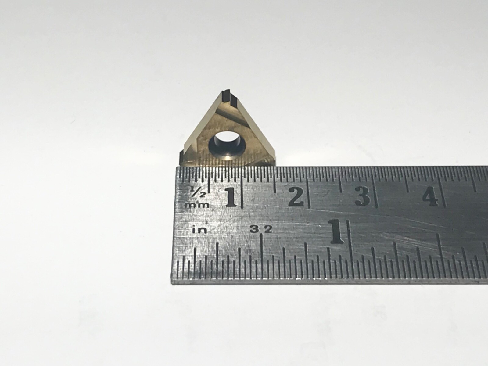 CARMEX 16 IL 20 UN MXC TIN COATED CARBIDE THREADING INSERTS (8PCS PER PACK)