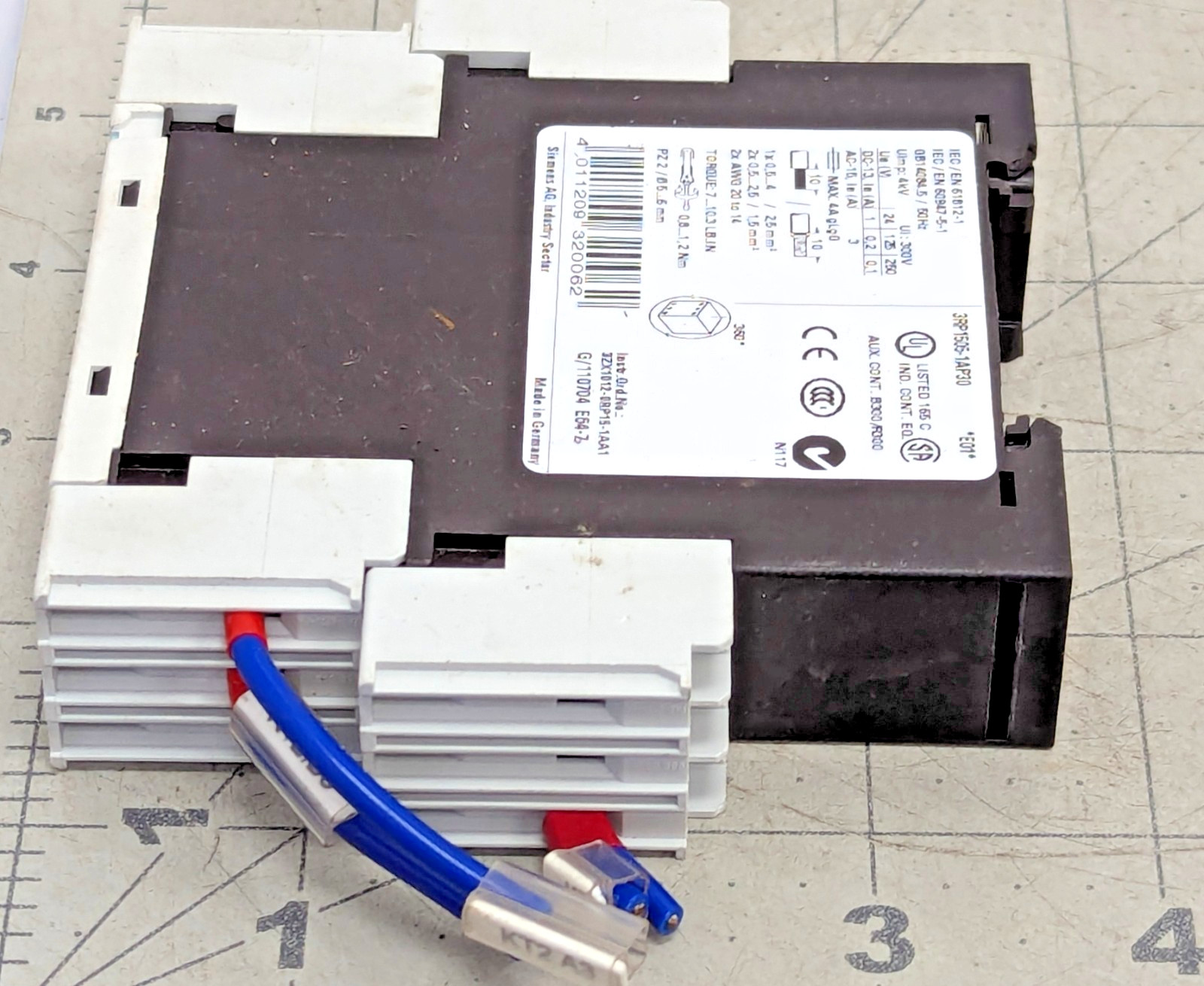 Siemens 3RP1505-1AP30 Time Relay 0.05 Seconds – 100 Hours 24V AC/DC [Z2B7]