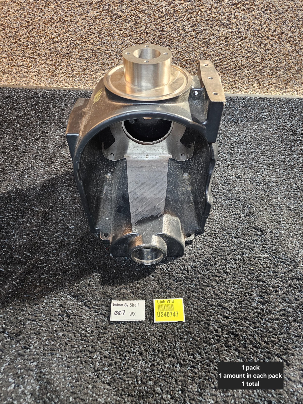 Heavy Duty Gearbox 111651 Q2 54Y, Gray Powder-Coated Finish, Steel