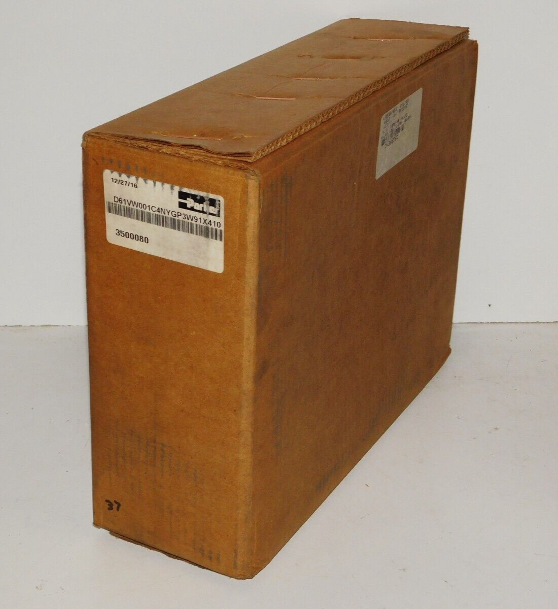 New Parker D61VW001C4NYGP3W91X410 Hydraulic Solenoid Valve Unit 110/120VAC + Box