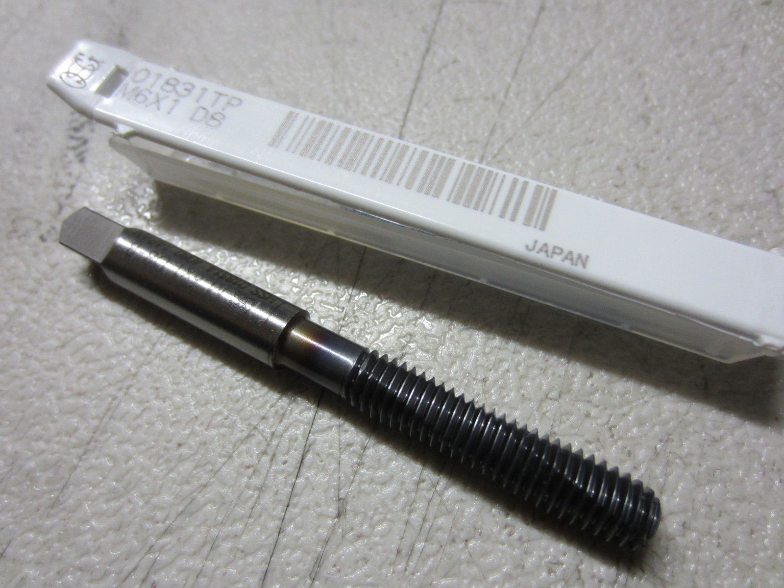 OSG 6mm x 1.0 Metric M6 D8 Thread Roll Forming TiCN Coated Tap 01831TP Japan