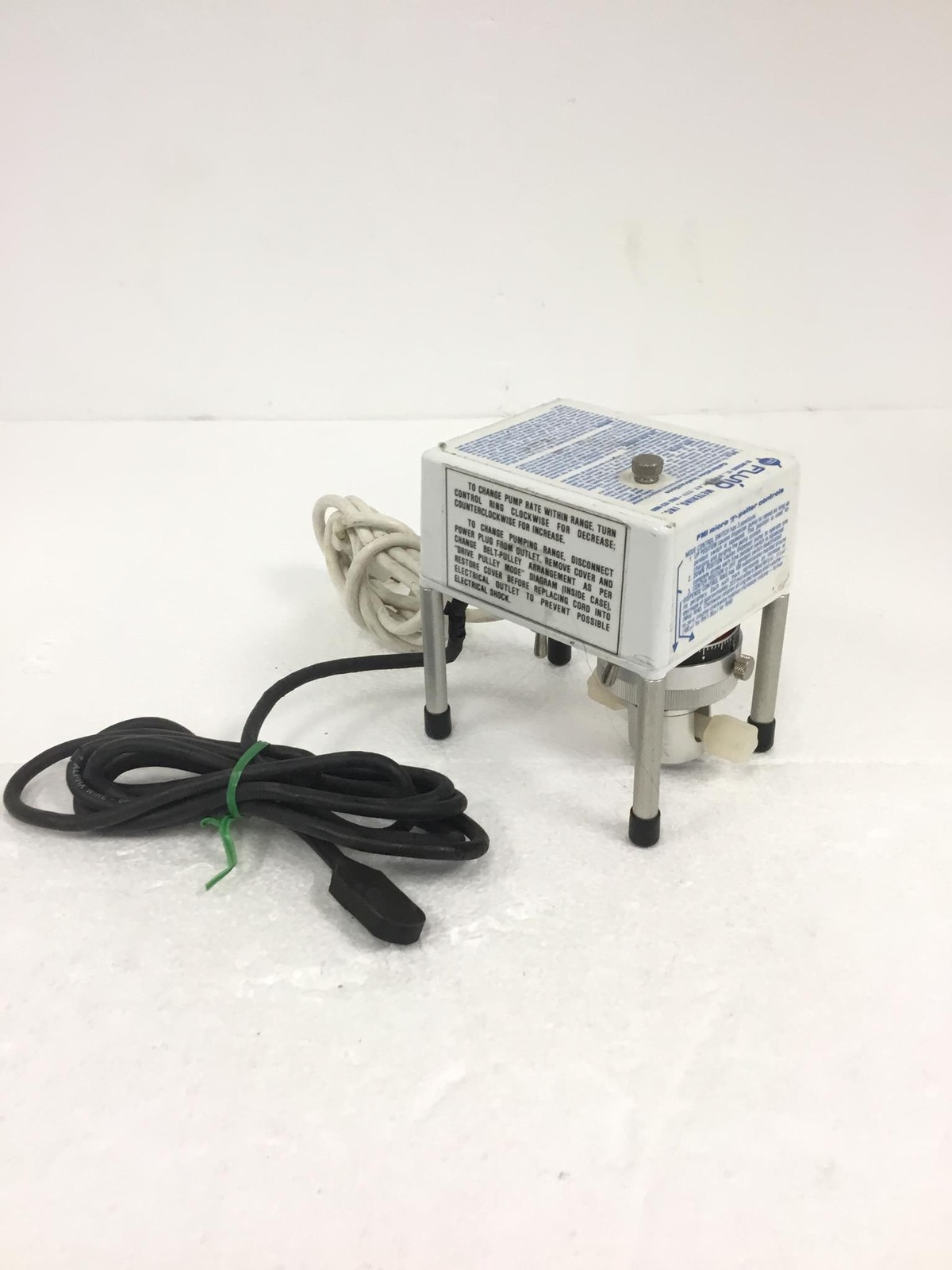 Fluid Metering FMI Micro II-Petter Low Flow Meter Pump 110V, 60Hz, WORKING