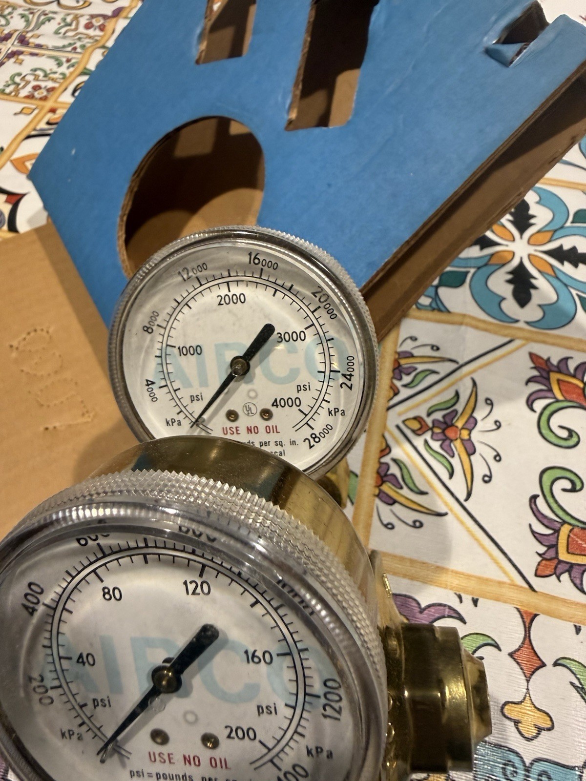 Vtg NOS AIRCO 806-8456 Oxygen Regulator 4000 PSI 200 PSI GAUGE Made USA