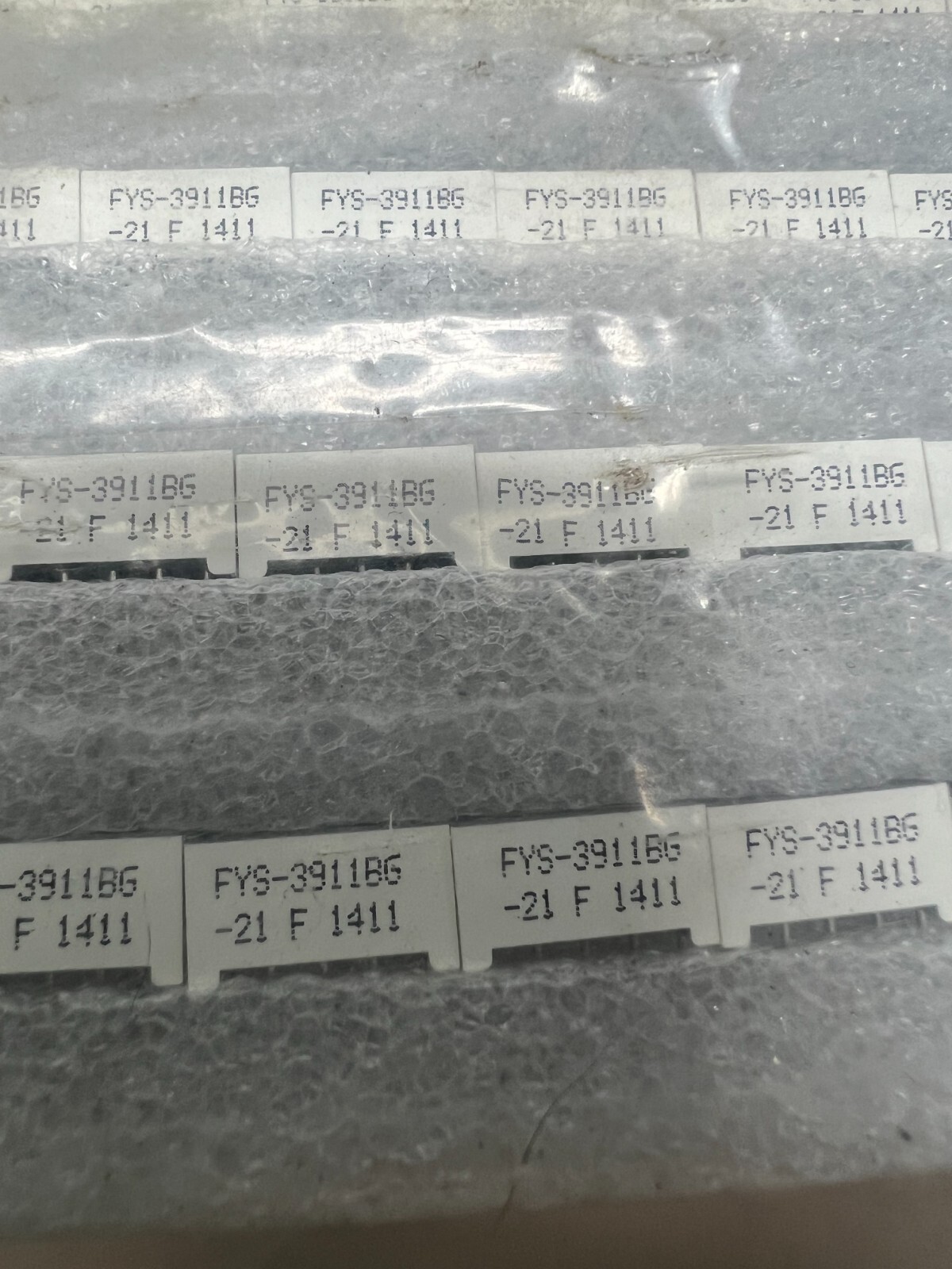 FORYARD 7 Segment LED Lot of 1064 PN FYS-3911BG-21