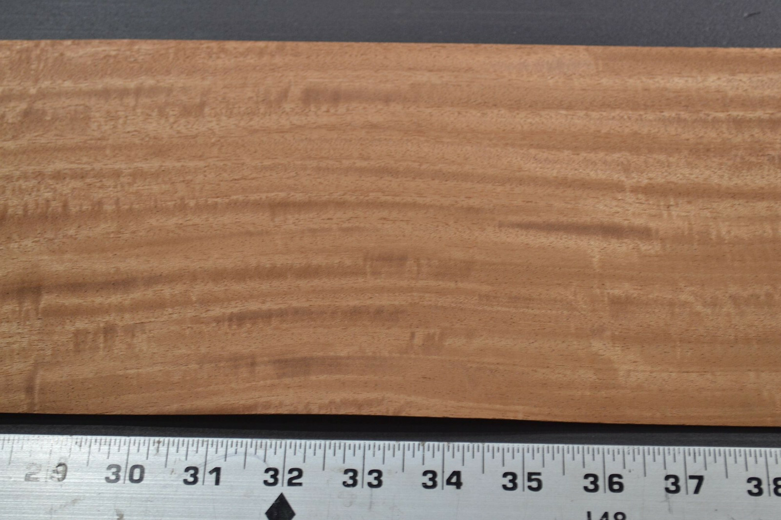 Mahogany Raw Wood Veneer Sheet 6 x 46 inches 1/42nd 8247-16