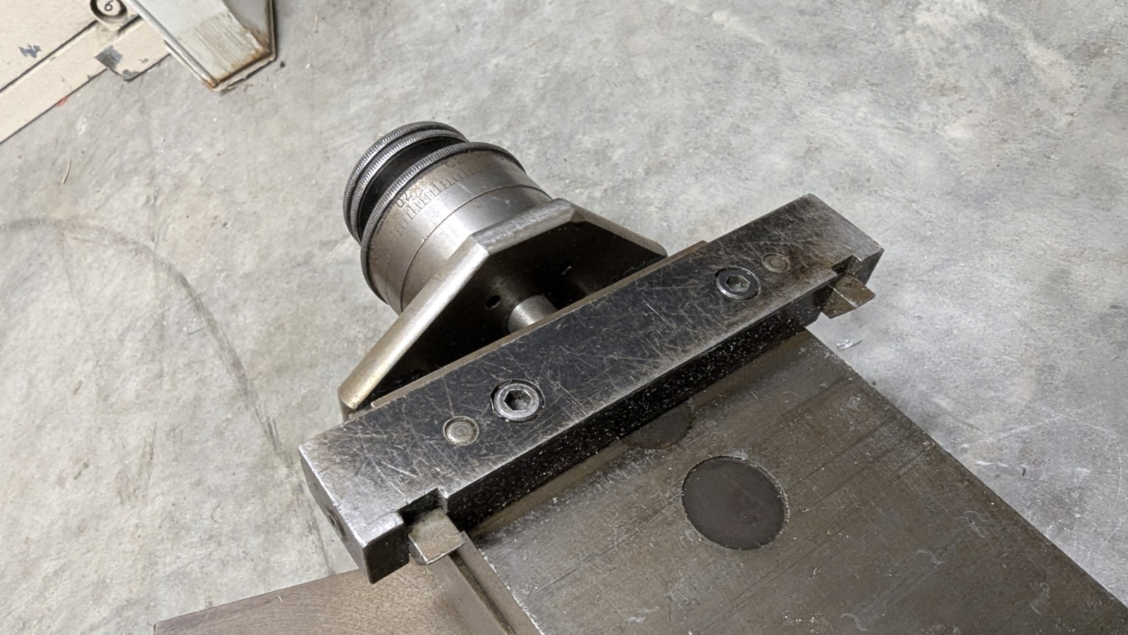 Hardinge radius turning attachment for DV-59 DSM-59 lathes 3.5″ dovetail bed D14