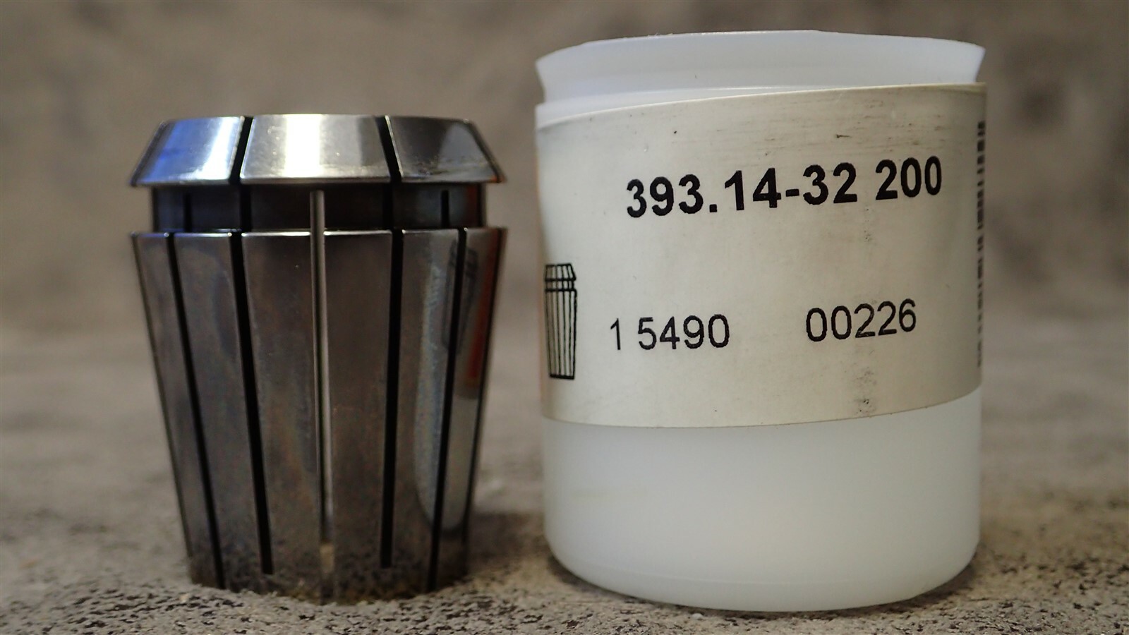 393.14-32 200 SANDVIK 20mm ER32 Coolant Collet Clamping 20.0-19.0mm (BN137)