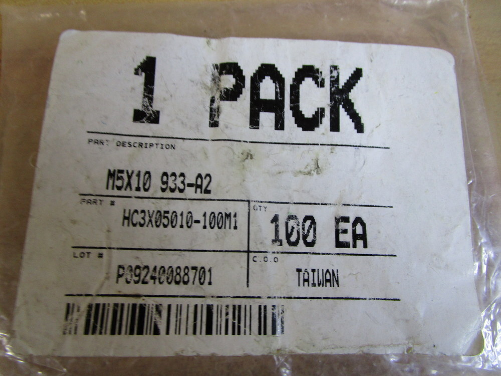 Generic HC3X05010-100M1 Hex Head Bolt M5X10 933-A2 (Pack of 100)