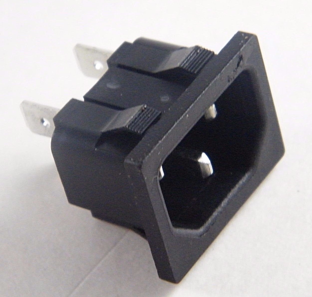 INALAYS AC POWER STANDARD C14 INLET CONNECTOR 0711 SNAP-IN ~ NEW NWOP