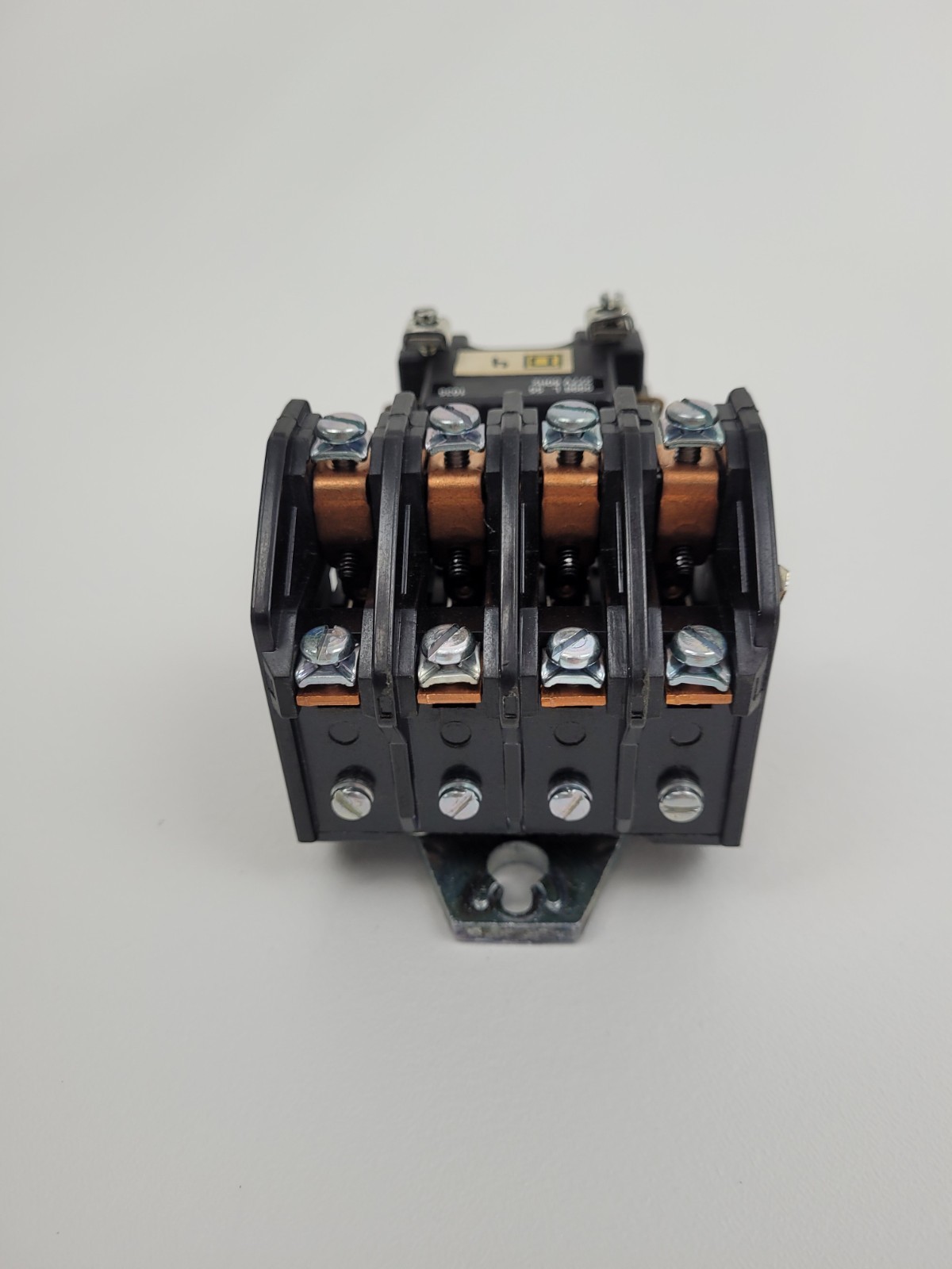 8903L040 Square D Lighting Contactor 277V 60Hz Coil – Next Day Option