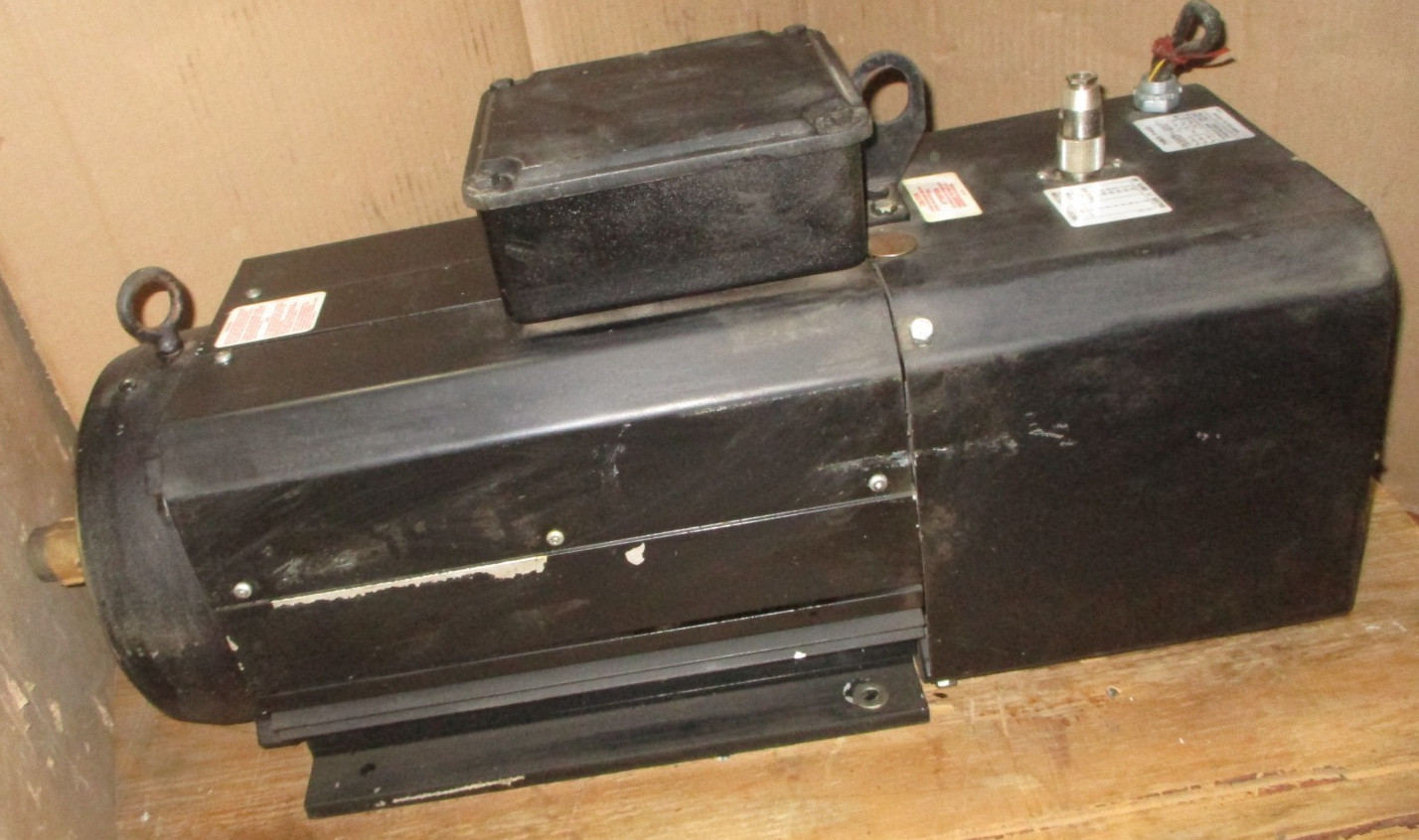 Vector 77H023W012Z1 KW/HP 20HP Super Efficient Industrial Drive Motor 53530HM