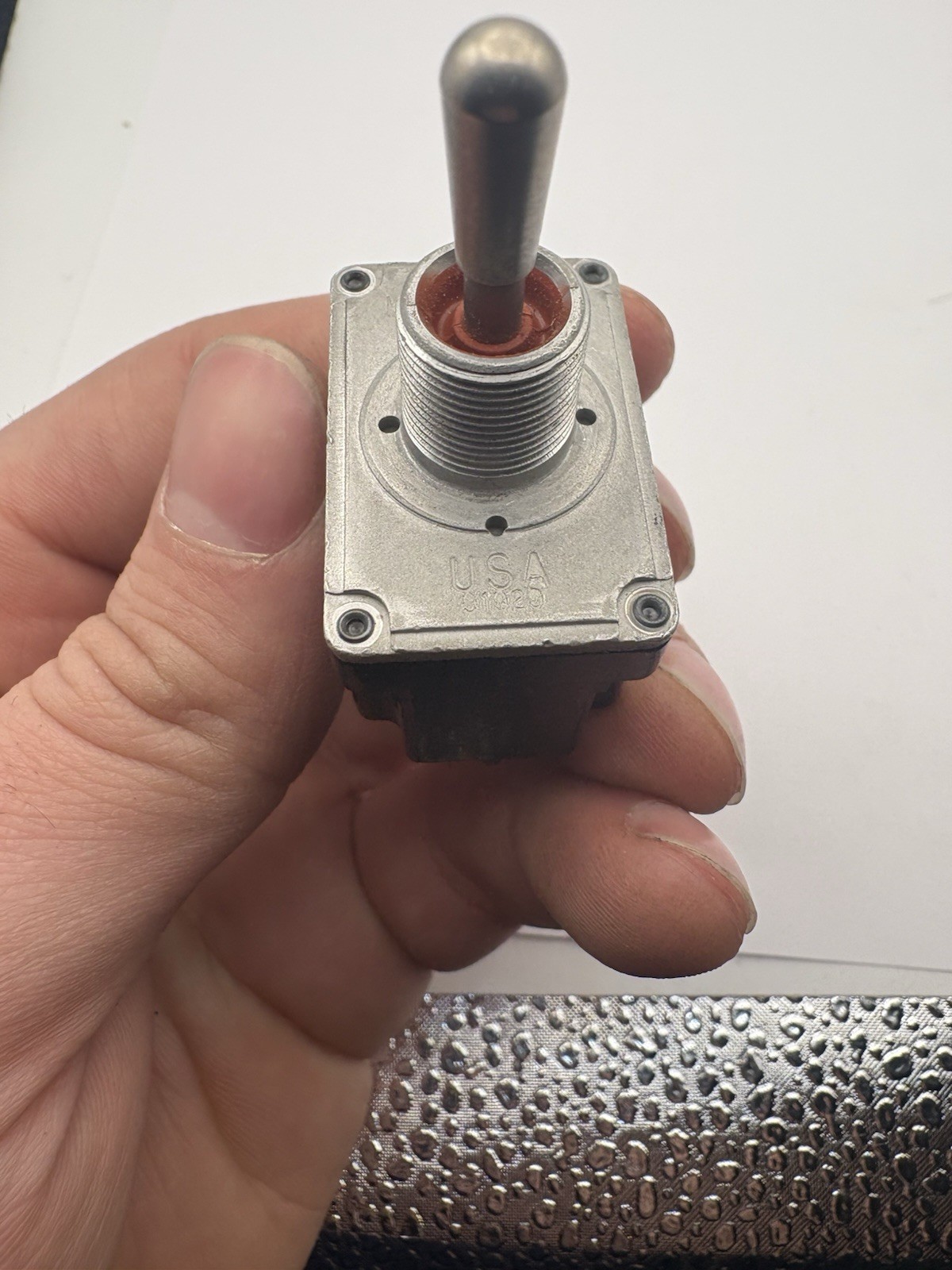 2TL1-1 MS24524-21 TOGGLE SWITCH ON OFF ON DPDT 15A 125V HONEYWELL