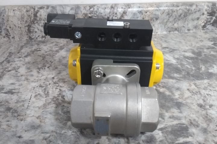 Sharpe 4353015800 1-1/4 In Pipe Size Pneumatic Actuated Ball Valve