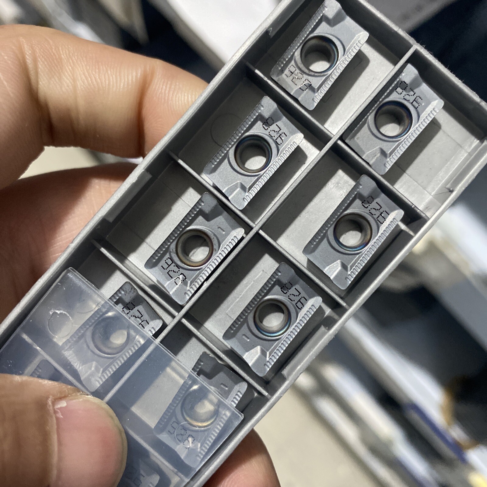 20pcs APKT1604PDR-76 CK928 milling carbide inserts Used for steel parts APKT1604