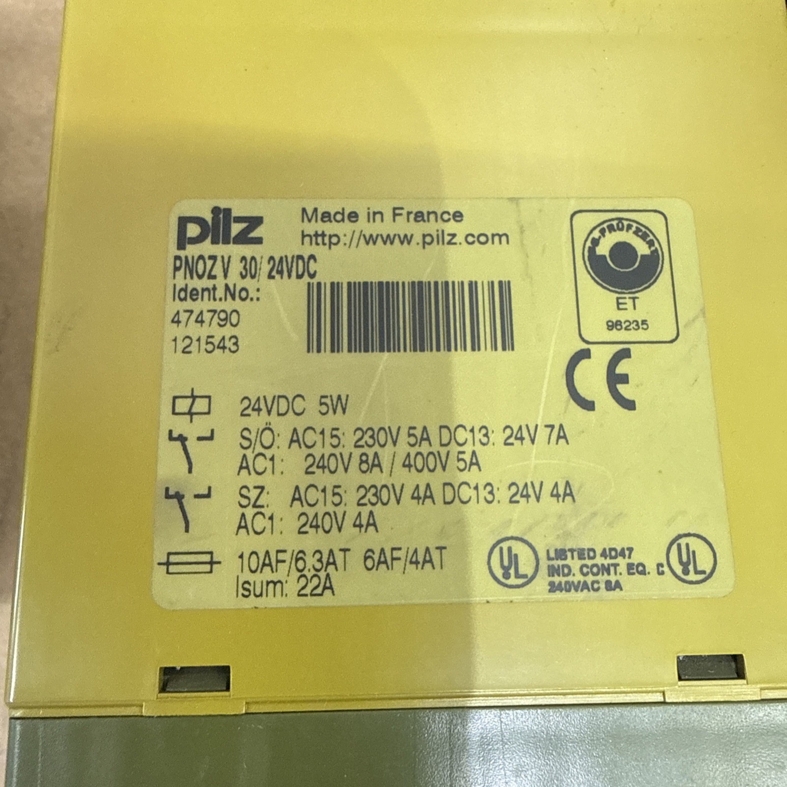 Lot Of 2- PN0ZV 30/24VDC 474790 PILZ Safety Relays