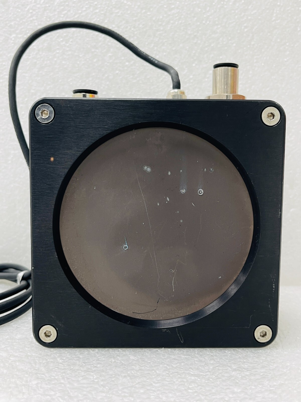 USED – Gentec-EO HP100A-4KW-HE-D0 Water Calorimeter, High Power Detector