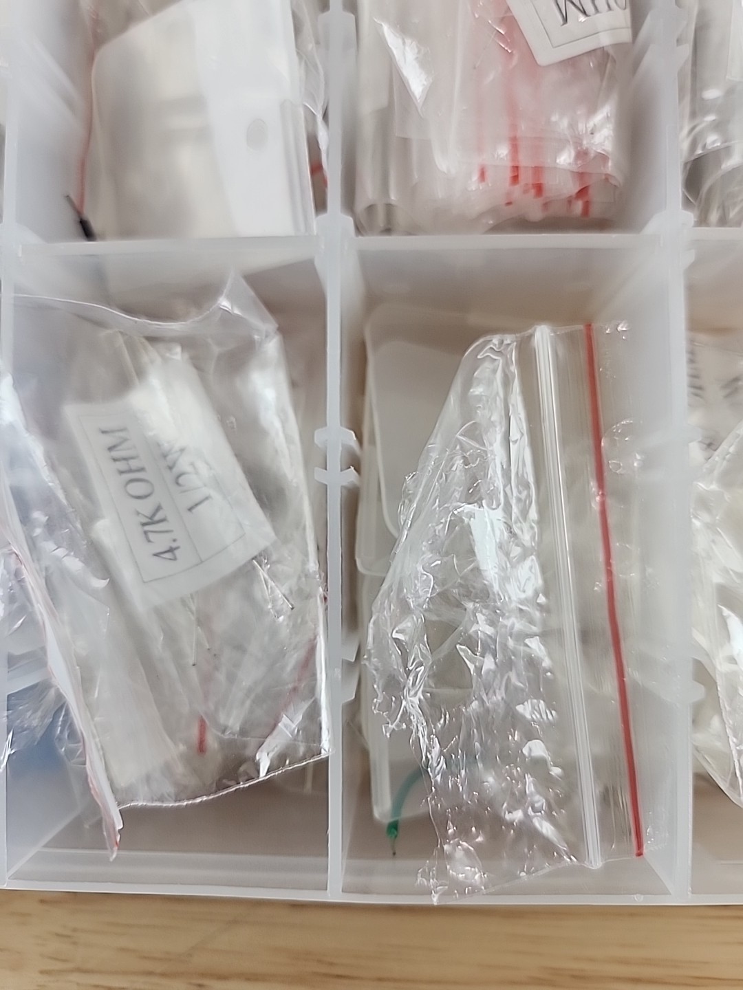 ELECTRONIX EXPRESS ½ Watt Resistor Kit and Extra Capacitors