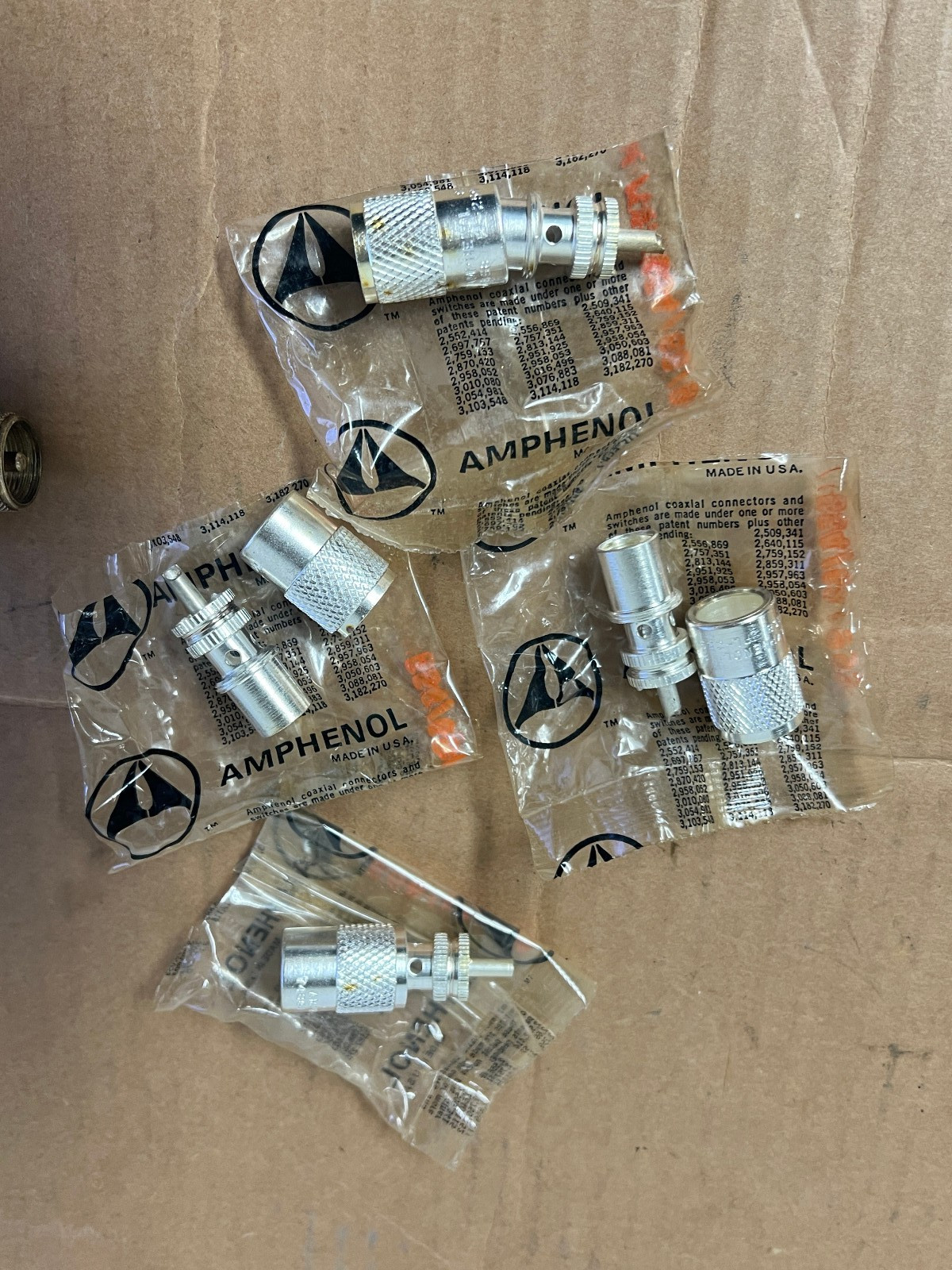 5 Amphenol PL 259 Connectors m 358 Tee connector w male adapter