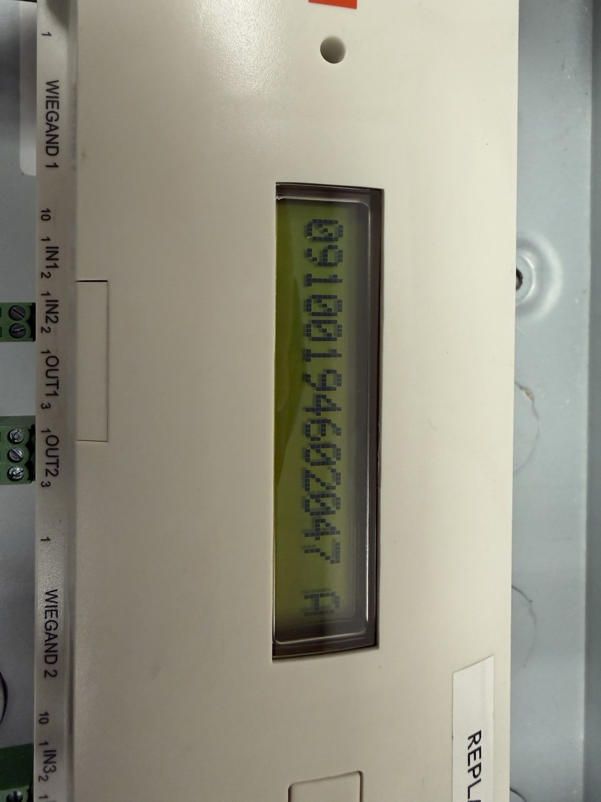 Bosch APC-AMC2-4WCF Access Modular Controller F.01U.027.201 Wiegand Panel