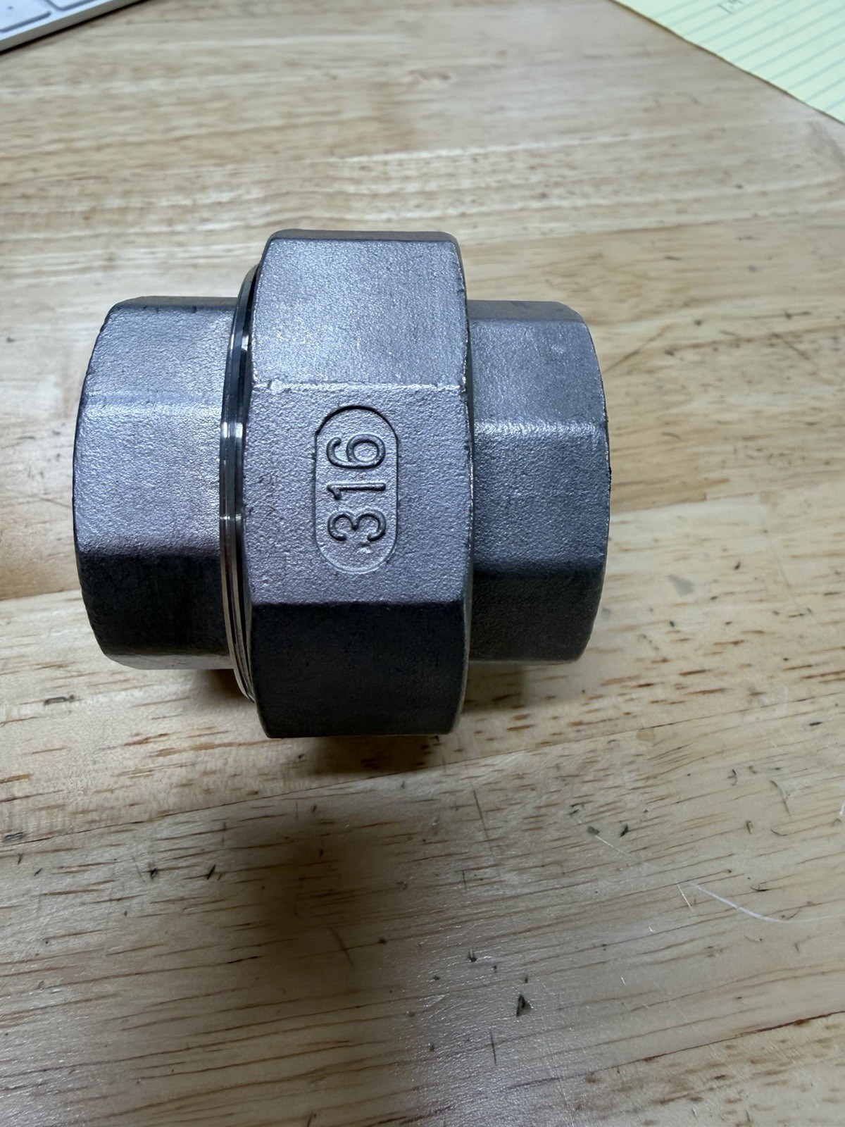 UNION 1-1/4″ Class 150 Female Thread NPT, 316 Stainless Steel Pipe Fitting