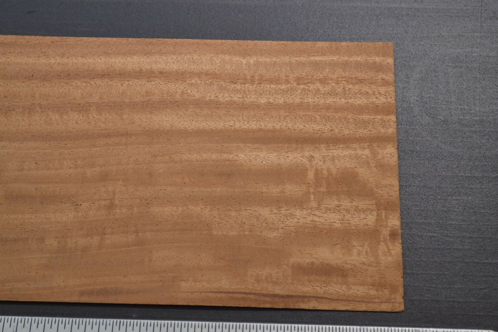 Mahogany Raw Wood Veneer Sheet 6 x 46 inches 1/42nd 8247-16