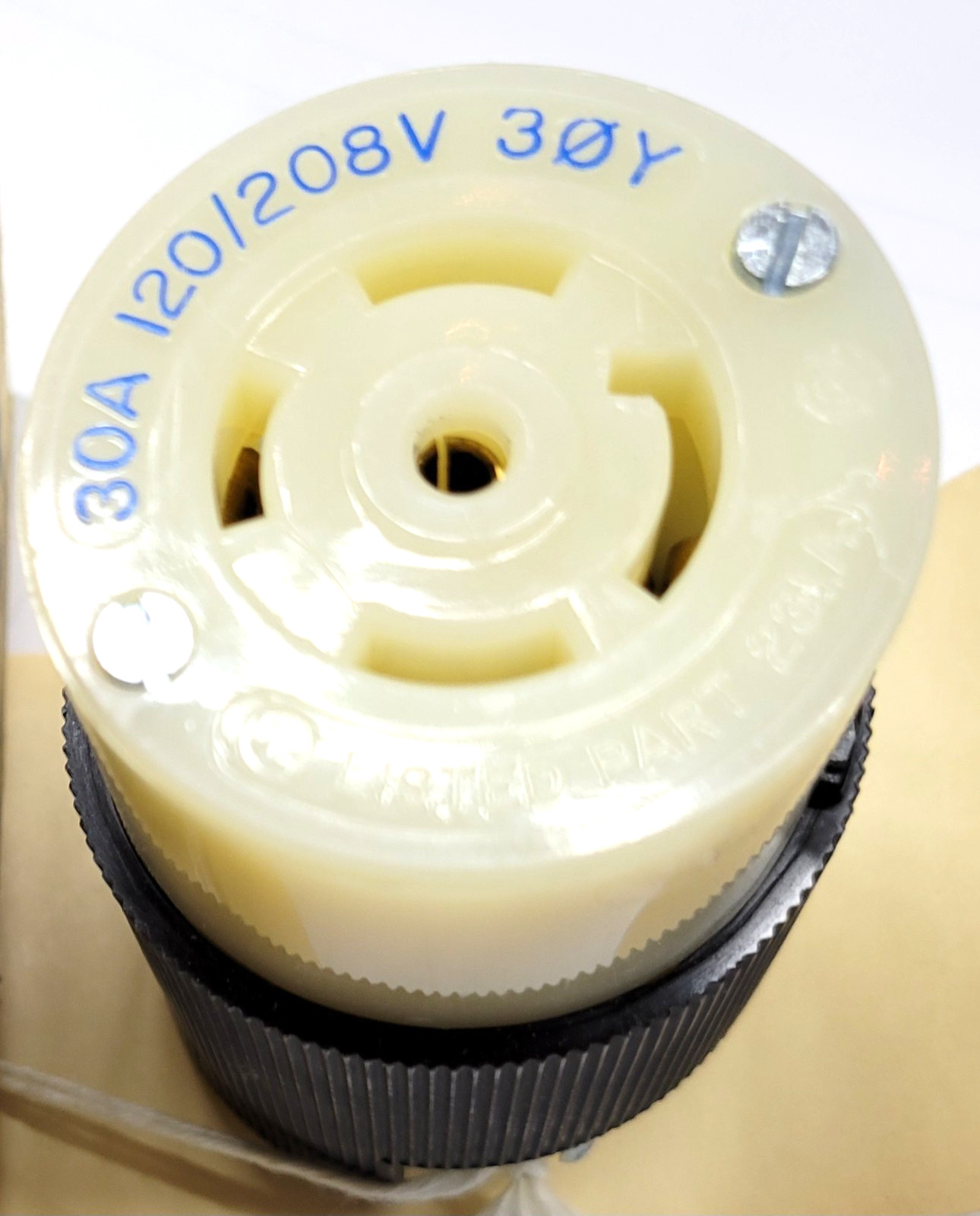 Hubbell 2813 Insulgrp Female Connector NEMA L21-30 30A 3-Phase 120/208V AC 4 Pin
