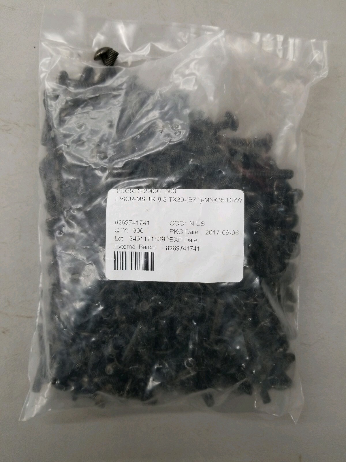 M6 x 1.0×35 mm 6 Lobe Truss Head Machine Screw Steel Cl 8.8(100pc)