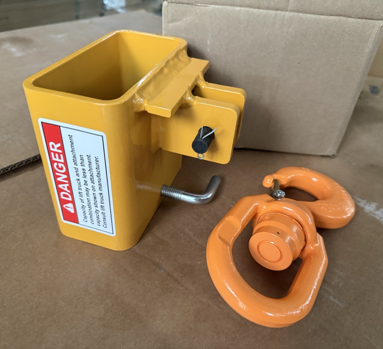CALDWELL 5S-1-1/2-5 Forklift Lifting Hook 5 1/2 in x 10 1/4 in, Fixed Boom, Fork