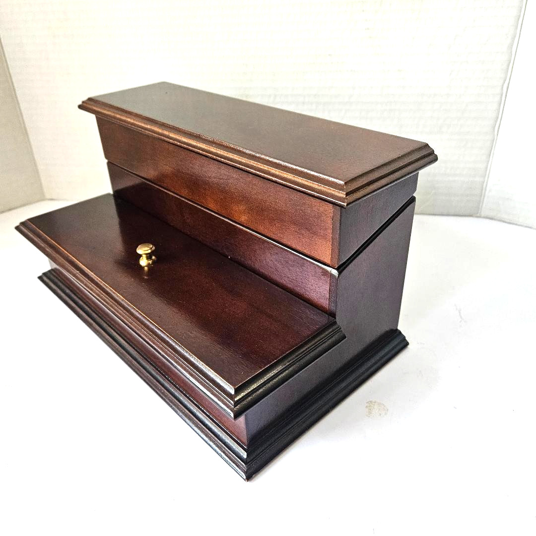 Vtg 5.5″ Tall, 10″ Long, 6″ Deep, Mahogany Wood Box Desk Organizer w/Hinged Lids