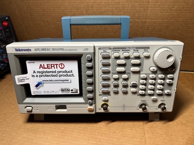 Tektronix AFG3051C Single Channel Arbitration / Function Generator 50MHz 1Gs/s