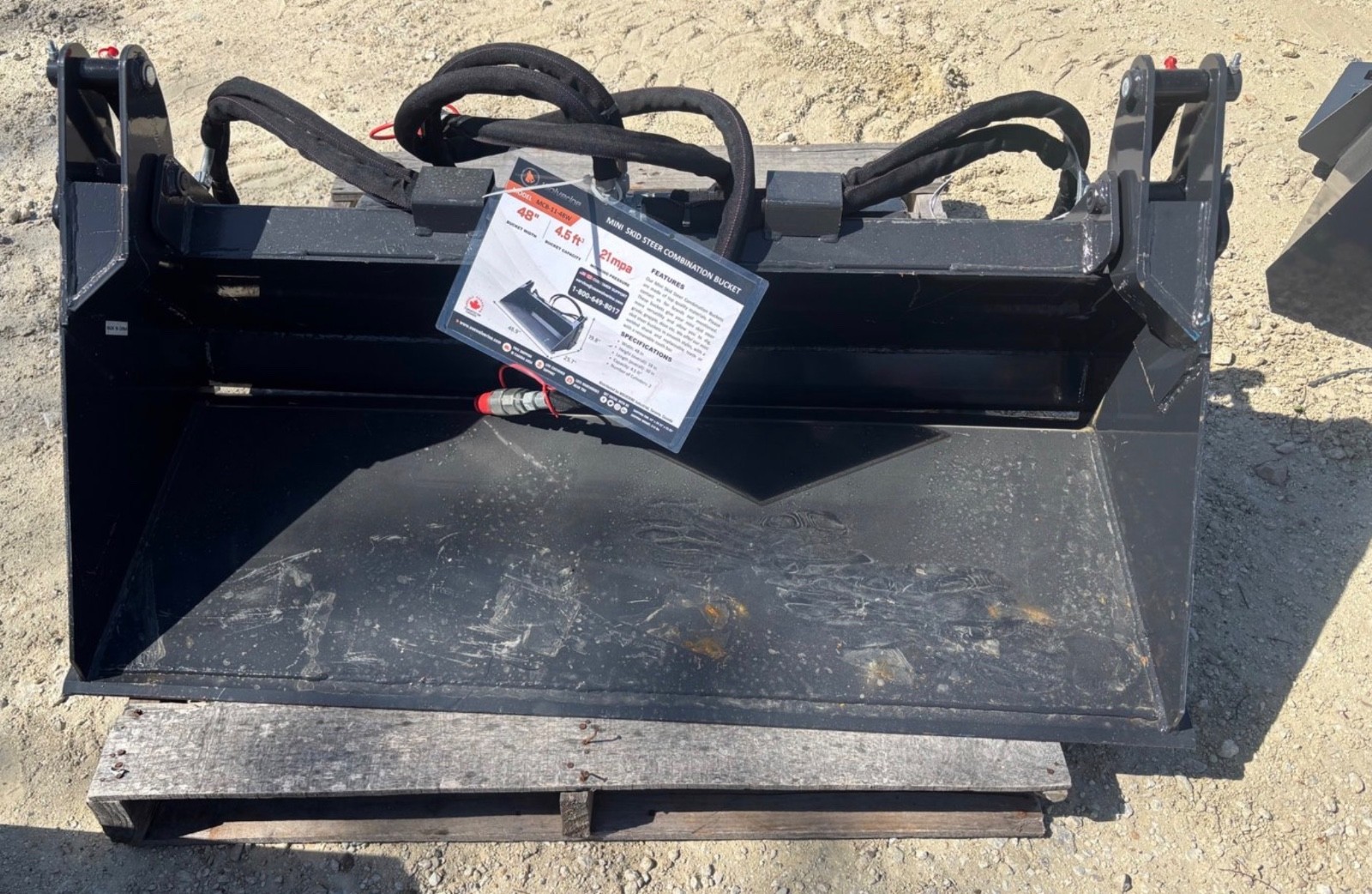 NEW HD MINI SKID STEER COMBO 4 IN 1 BUCKET HYDRO MCB-11-48W TORO DINGO Wolverine