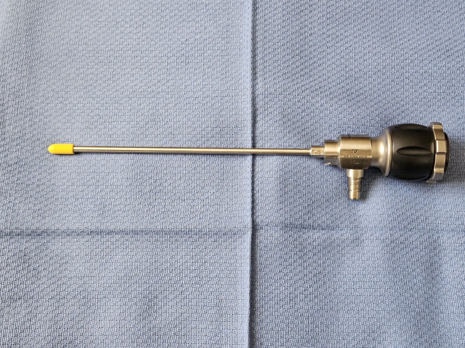 Arthrex 4.0 mm 70º HD SYNERGY Arthroscope, C-Mount, 152 mm AR-3355 4070