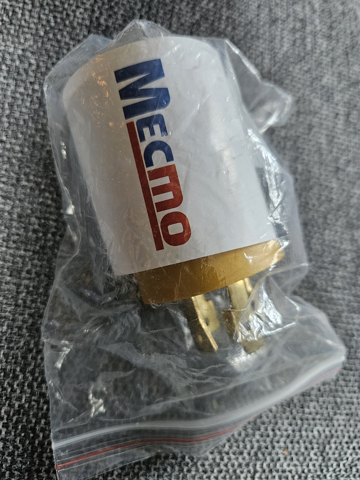 New MECMO NEMA L14-30P to TT 30R 30 Amp RV Generator Adapter 4 Prong Locking