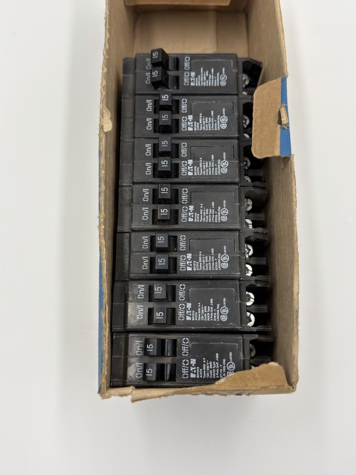 EATON BD1515 Type BR 15-amp 2 -Pole Tandem Circuit Breaker 120/240v 10 kAIC NEW*