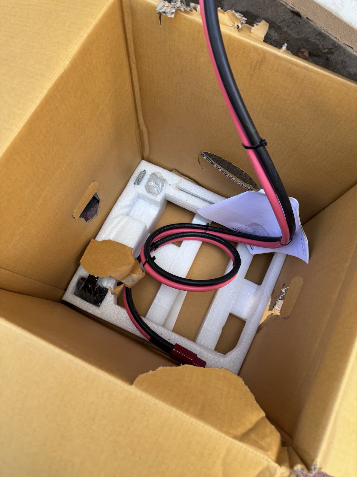 Enersys Forklift Charger NIP3-HL-4Y New in Box with Digital screen