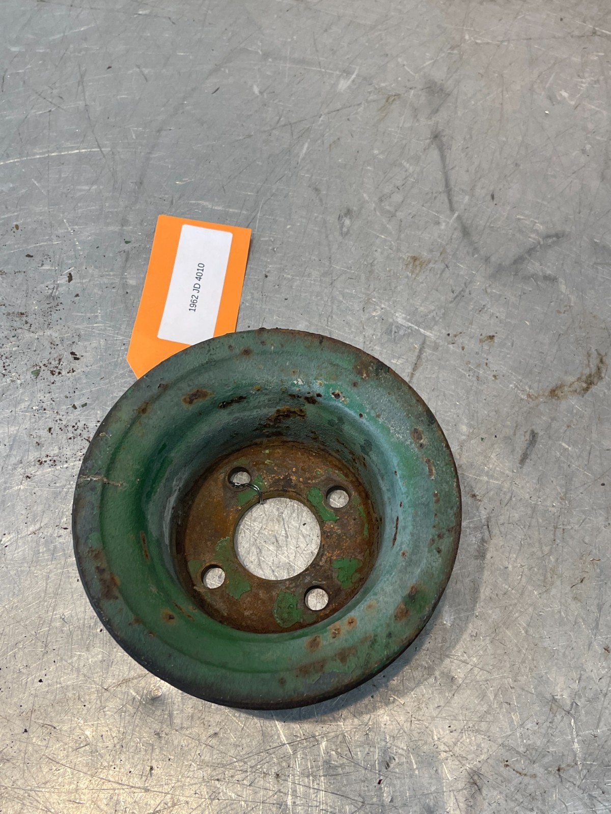 1962 John Deere 4010 Tractor Water Pump Pulley R26334
