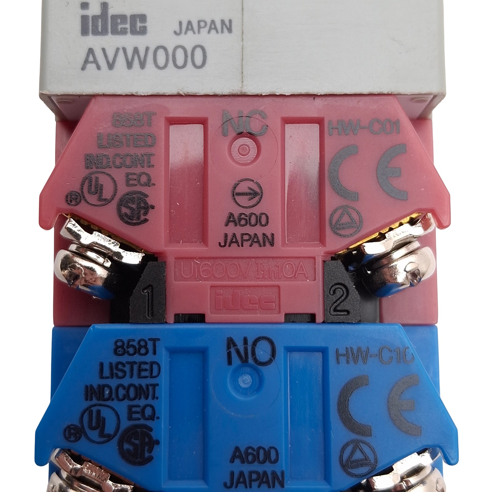 Idec AVLW49922D-R-24V Illuminated E-Stop, Twist-Release, 2NO+2NC, 10A 600V