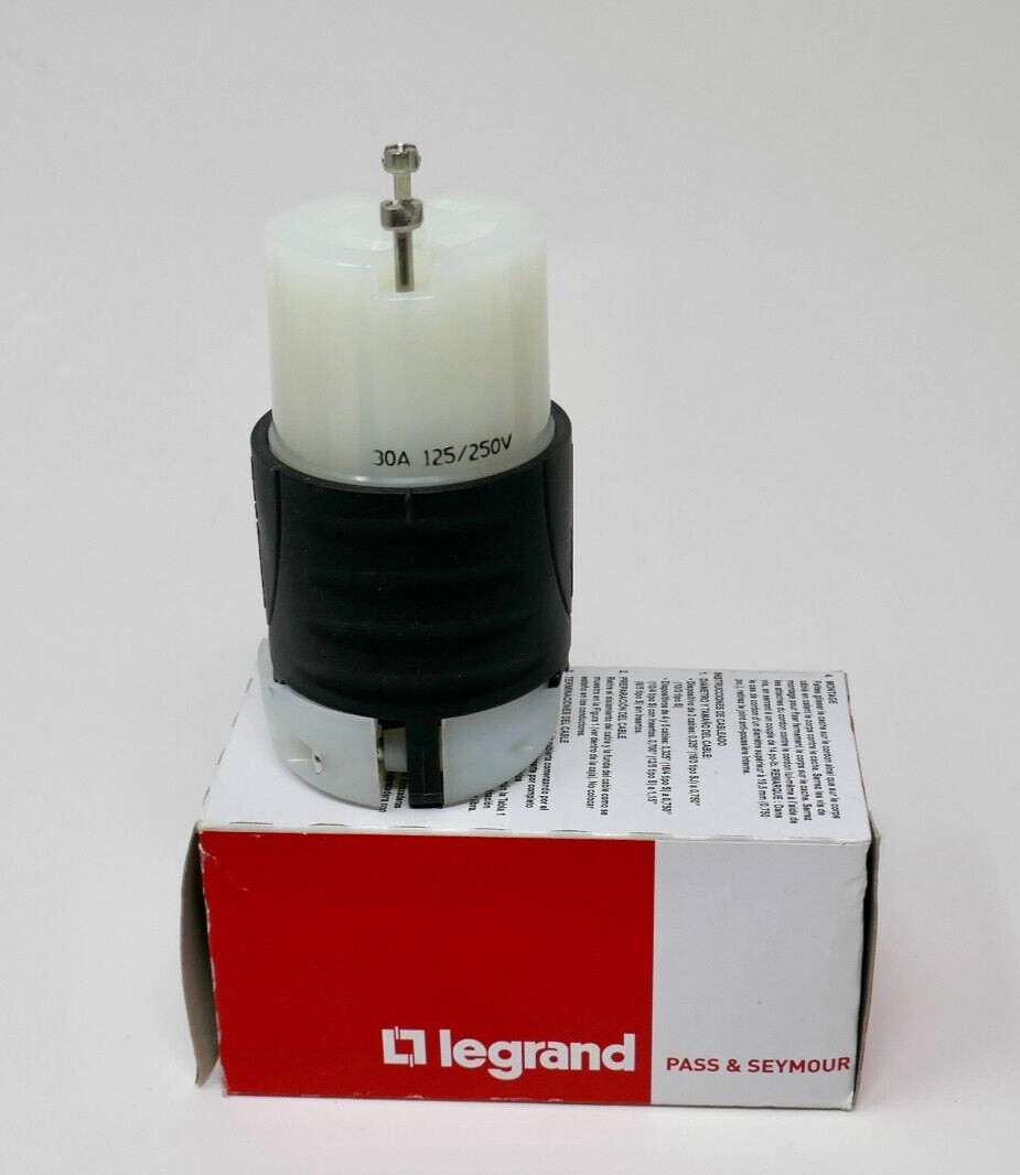 Legrand L1430-C Turnlok Connector 30A 125/250V 3P 4W Grdg