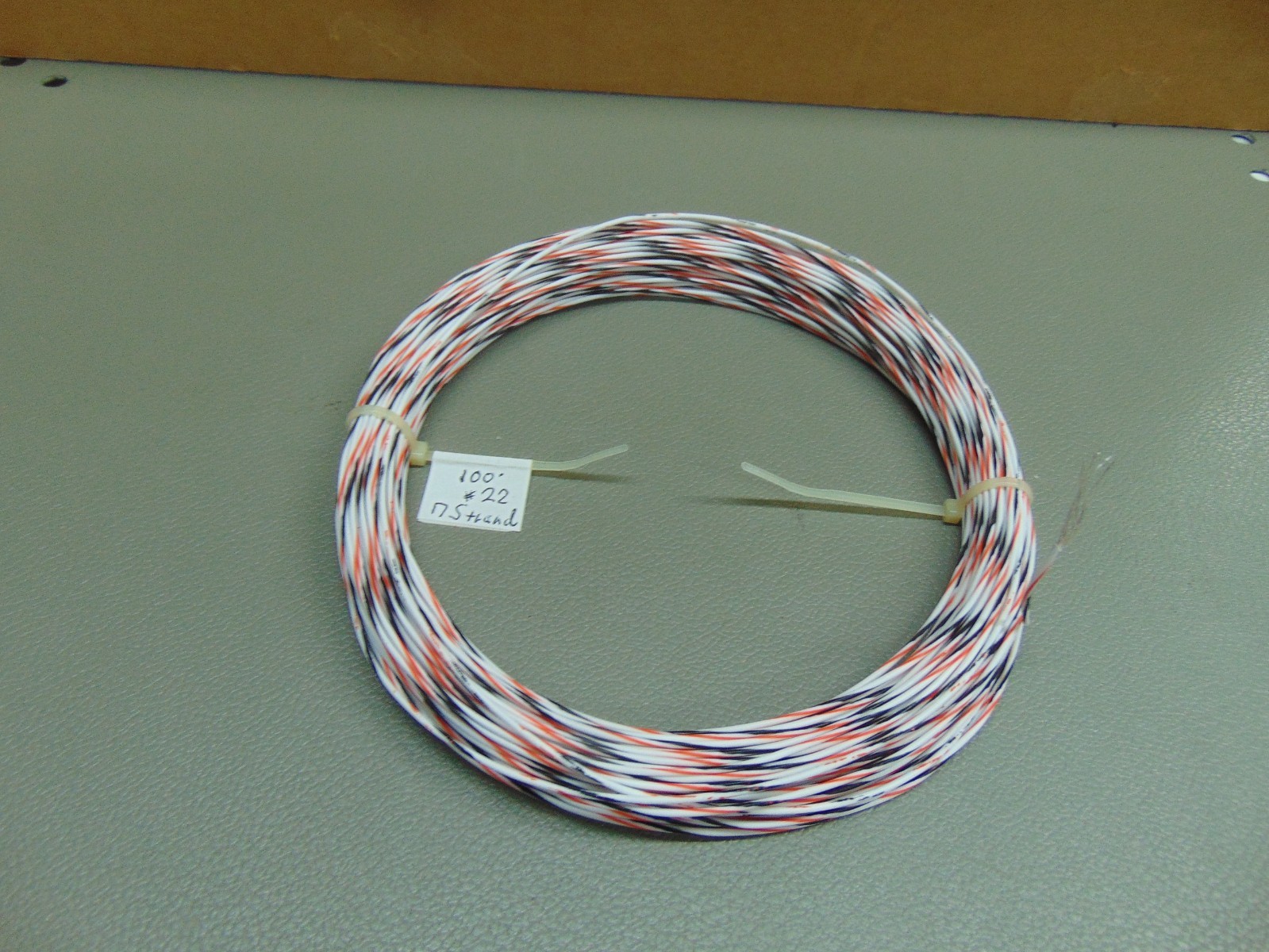 100 feet 22 AWG Silver Plated PTFE (Teflon) Wire White/Orange/Blk 7 strands SPC